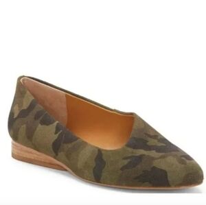 Anthropologie 1.state Women Bennie Leather camo Loafer Slip on shoes sz 9M
